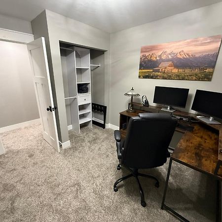 Iona Mercantile Bnb Rigby Bagian luar foto