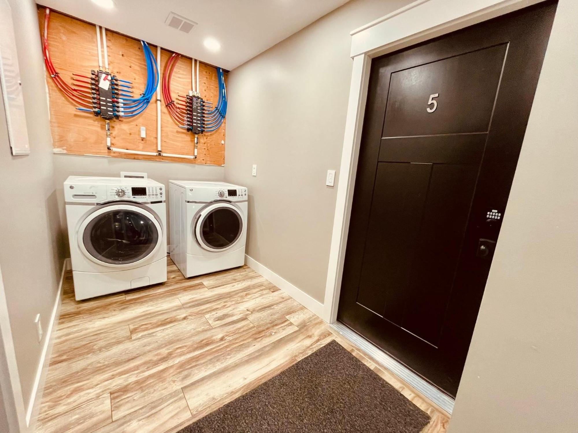 Iona Mercantile Bnb Rigby Bagian luar foto